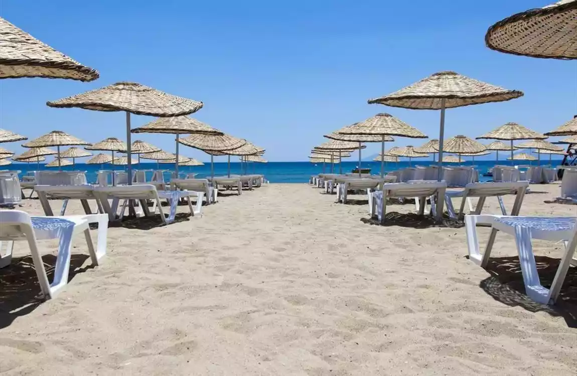 Kurban Bayramı Özel Günübirlik Yüzme Molalı  Ayvalık Sarımsaklı Plajı Turu