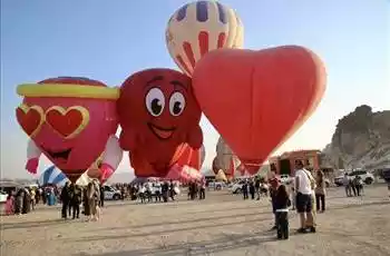 Kapadokya Balon Festivali Turu    1 Gece Konaklamalı