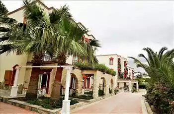 Phoenix Sun Hotel | 3 Gece Konaklama | İstanbul , Bursa Ve İzmir Hareketli