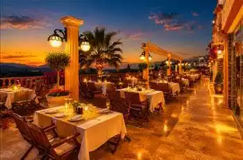 Phoenix Sun Hotel | 4 Gece Konaklama | İstanbul , Bursa Ve İzmir Hareketli 
