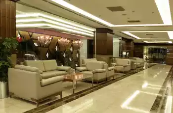 Yılbaşı Özel 5* Ramada İzmit 1 Gece Konaklama Gala Dahil