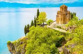 Balkan Üçgeni Turu Yılbaşı Özel Türk Havayolları İle 3 Gece 4 Gün