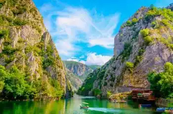 Balkan Üçgeni Turu Yılbaşı Özel Türk Havayolları İle 3 Gece 4 Gün
