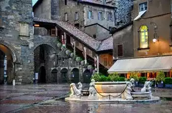Büyük İtalya Turu Ajet Havayolları İle 5 Gece 6 Gün (Bergamo–Roma)