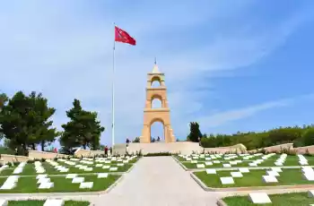 Çanakkale Şehitlik Ve Bozcaada Turu 1 Gece Konaklama