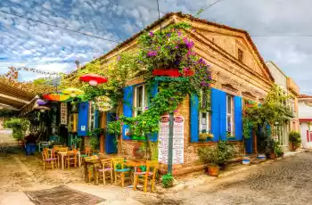 Bozcaada Ayvalık Çeşme Pamukkale Salda Gölü Turu 2 Gece Konaklamalı 