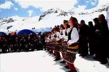 Kardan Adam Festivali Karadeniz & Batum Turu 2 Gece Konaklamalı 