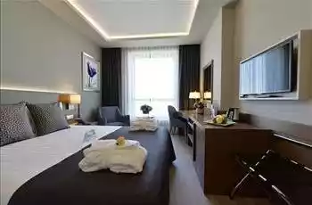 Holiday İnn Bursa City Otel Konaklamalı Uludağ Turu 1 Gece Konaklamalı