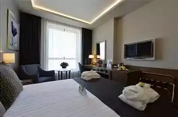 Holiday İnn Bursa City Otel Konaklamalı Uludağ Turu 1 Gece Konaklamalı