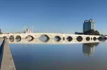 Uçaklı Gap Turu 5 Gece Otel Konaklamalı İstanbul Çıkışlı