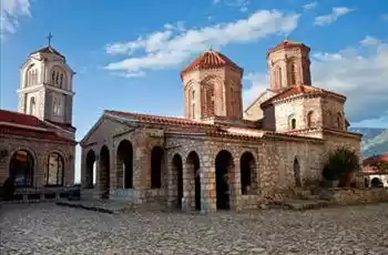 Kosovalı Büyük Balkanlar Turu Yılbaşı Özel Thy İle Extra Turlar Ve Akşam Yemekleri Dahil 7 Gece Konaklamalı