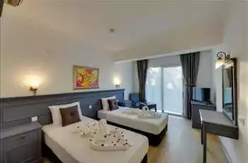Leo Beach Bodrum +16 Hotel 4 Gece Konaklamalı  Her Şey Dahil Konsept