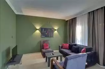 Leo Beach Bodrum +16 Hotel 4 Gece Konaklamalı  Her Şey Dahil Konsept