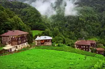 Uçaklı Karadeniz Turu 4 Gece Otel Konaklamalı