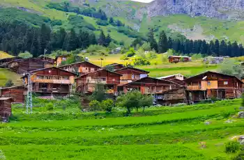 Uçaklı Karadeniz Turu 4 Gece Otel Konaklamalı
