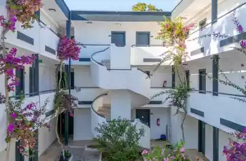 Luna Beach Hotel Bodrum | 4 Gece Konaklamalı |İstanbul , Bursa Ve İzmir Hareketli   Private |