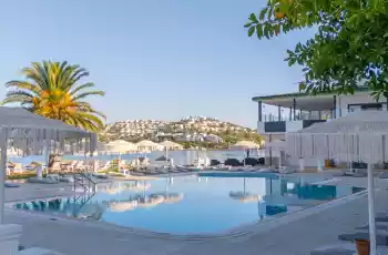 Luna Beach Hotel Bodrum | 3 Gece Konaklamalı |İstanbul , Bursa Ve İzmir Hareketli