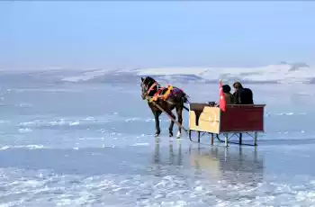 Uçaklı Van Kars Erzurum Turu 3 Gece Konaklamalı