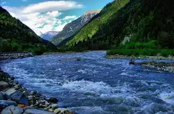 İkonik Karadeniz Batum Kutaisi Turu | 2 Gece Konaklamalı Uçaklı Ramazan Bayramı Özel