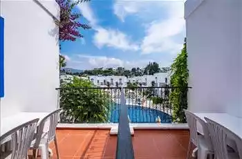 Paloma Family Club Bitez | 4 Gece Otel Konaklamalı | Her Şey Dahil Konsept | İstanbul, Bursa Ve İzmir Hareketli