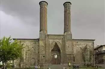 İkonik Erzurum Kars Ve Gürcistan Tiflis Batum Turu  4 Gece Konaklamalı Uçaklı İstanbul Çıkışlı