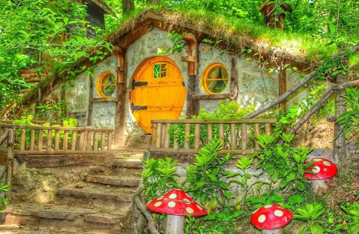Kurban Bayramı Özel Günübirlik Maşukiye Cam Teras Ormanya Hobbit Evleri Turu