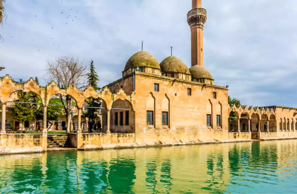 24 Haziran Hareketli Gap Turu / 3 Gece Otel Konaklamalı / İstanbul Çıkışlı
