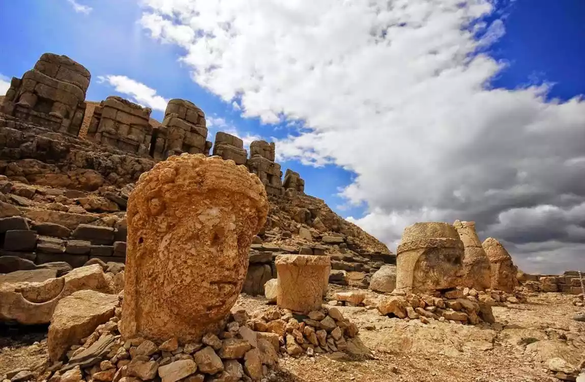 İzmir Çıkışlı Bodrum Marmaris Datça Akyaka Deniz Turu (4 Gece Otel Konaklamalı)
