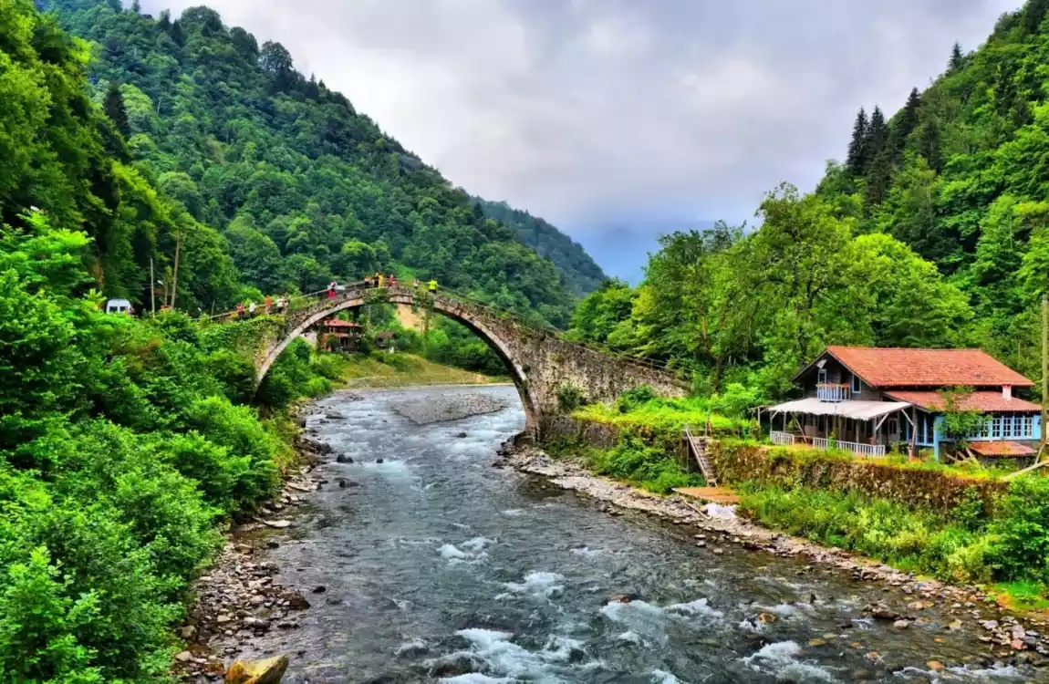 Kurban Bayramı Özel Otobüslü Karadeniz Yaylalar Ve Batum Turu 3 Gece Otel Konaklamalı