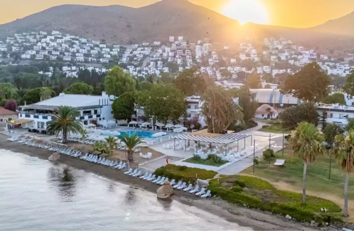 Luna Beach Hotel Bodrum | 3 Gece Konaklamalı |İstanbul , Bursa Ve İzmir Hareketli