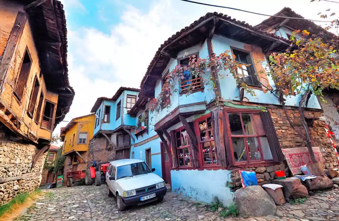 İzmir Çıkışlı Bodrum Marmaris Datça Akyaka Deniz Turu (4 Gece Otel Konaklamalı)