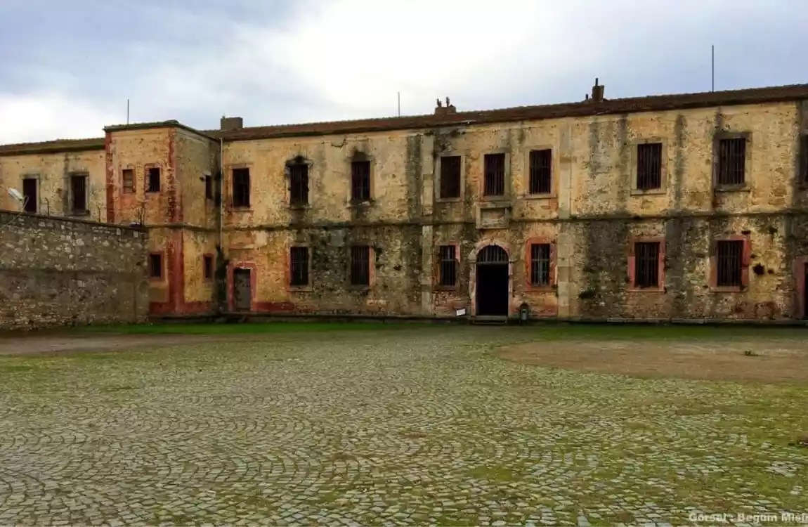 İzmir Çıkışlı Bodrum Marmaris Datça Akyaka Deniz Turu (4 Gece Otel Konaklamalı)