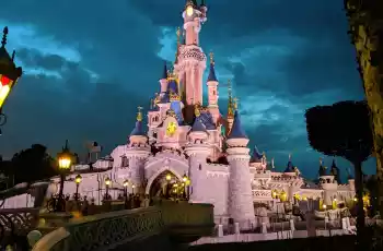 Paris Disneyland Turu 4 Gece 5 Gün Pegasus Hava Yolları İle