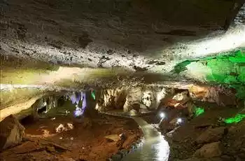 Kısıklı Kanyonu Kaklık Mağarası Bağbaşı Yaylası Pamukkale Turu