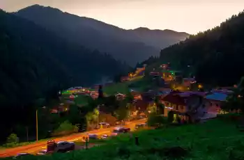 Uçaklı Rüya Gibi Doğu Karadeniz Yaylalar Ve Batum Turu 5 Gece Otel Konaklamalı