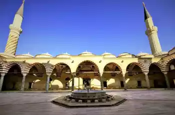 Kakava Şenlikleri Edirne Camii Ve Müzeler Turu 1 Gece Konaklamalı 