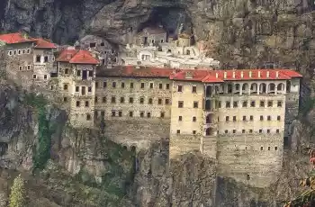 Uçaklı Rüya Gibi Doğu Karadeniz Yaylalar Ve Batum Turu 5 Gece Otel Konaklamalı