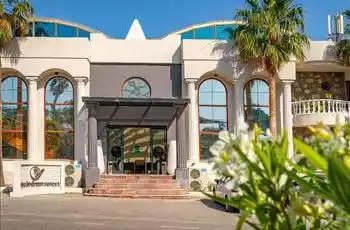 Riva Resort Bodrum +16 | 3 Gece Otel Konaklamalı | Her Şey Dahil Konsept | İstanbul, İzmit, Bursa Ve İzmir Hareketli