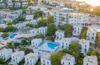 Riva Resort Bodrum +16 | 3 Gece Otel Konaklamalı | Her Şey Dahil Konsept | İstanbul, İzmit, Bursa Ve İzmir Hareketli