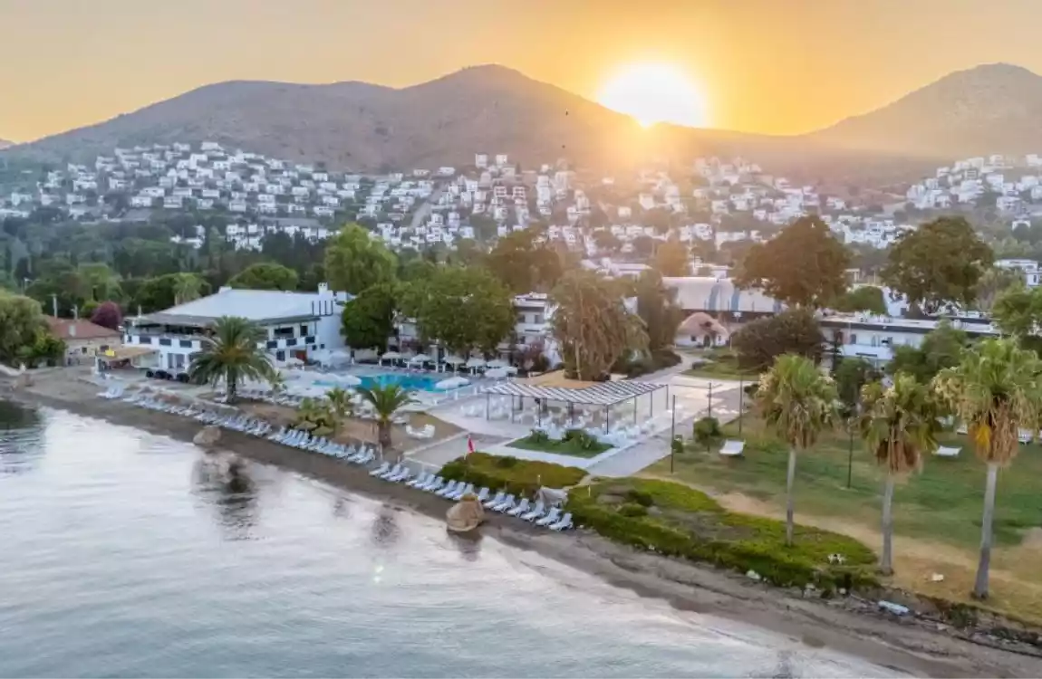 Luna Beach Resort Bodrum Hotel Kadıkalesi / 3 Gece 4 Gün