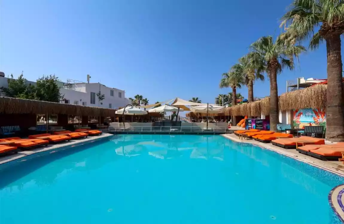 Leo Beach Resort Hotel Bodrum (+16) 4 Gece 5 Gün