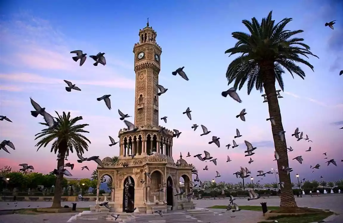 Kuşadası Çeşme Ayvalık Turu 2 Gece Otel Konaklamalı
