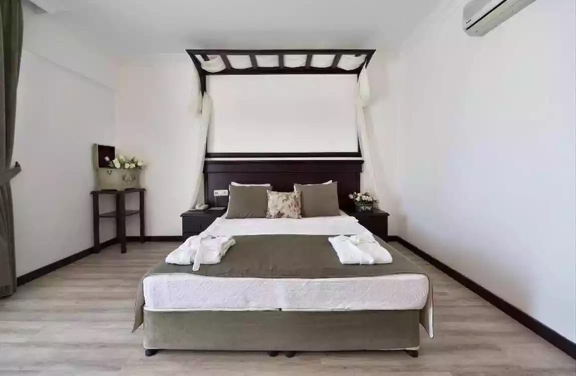 Golden Age Crystal Hotel Bodrum 4 Gece 5 Gün