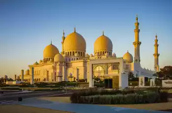 Abu Dhabı’Den Dubaı’Ye Emirliklerin Keşfi