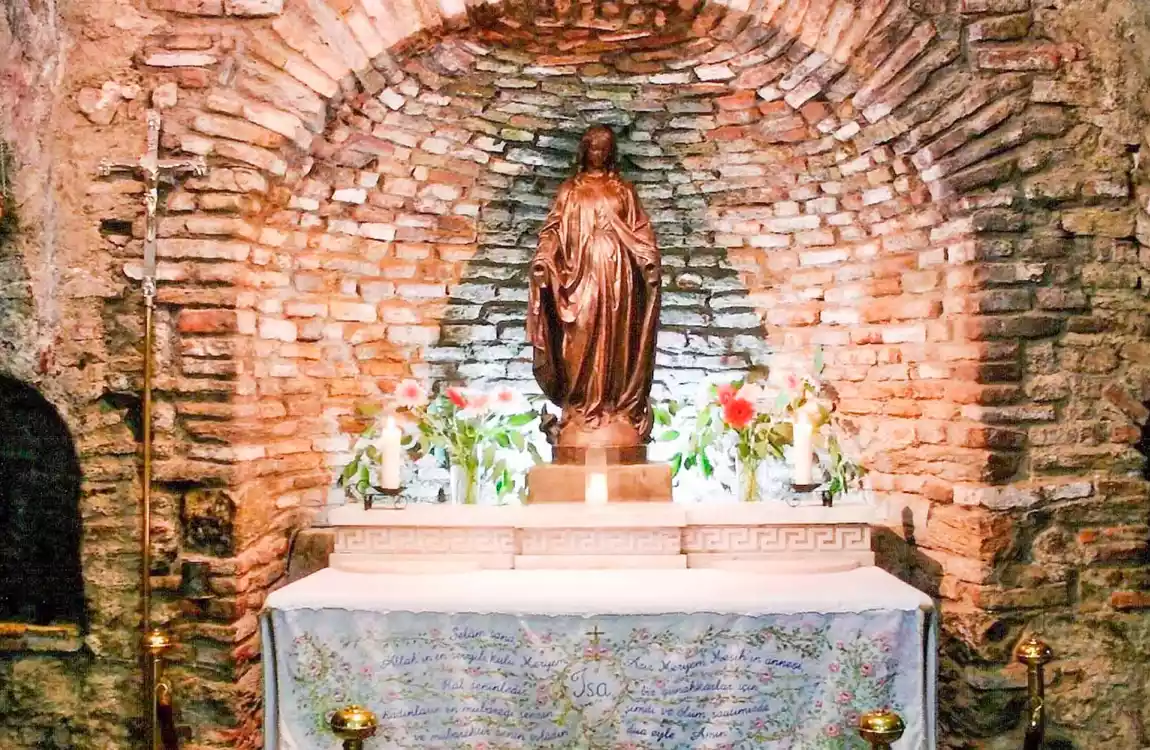 10 Days Istanbul & Cappadocia & Antalya & Kusadasi Package Tour