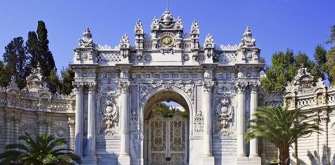 F/D Dolmabahce Palace, Bosphorus Cruise & More